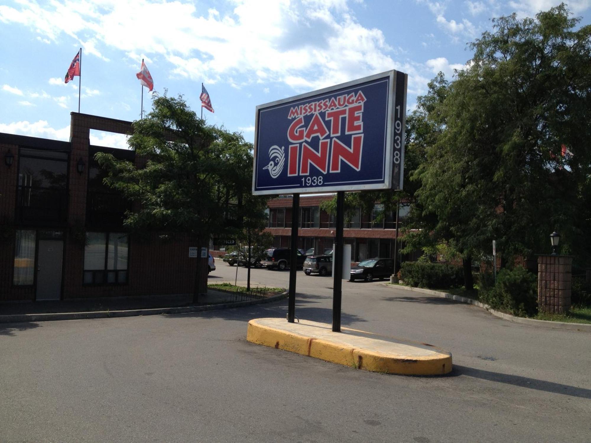 Mississauga Gate Inn Exterior photo